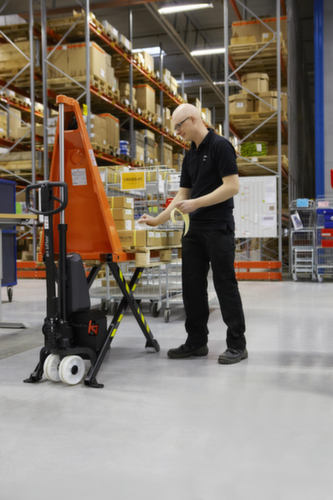 Toyota BT High Lifter schaarhefwagen BT High Lifter, 1000 kg draagvermogen