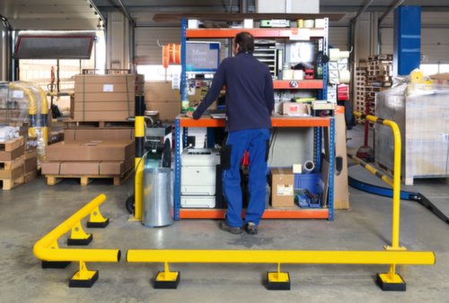 Moravia Aanrijdbeveiligingsbarrière BLACK BULL, Recht, lengte 2000 mm