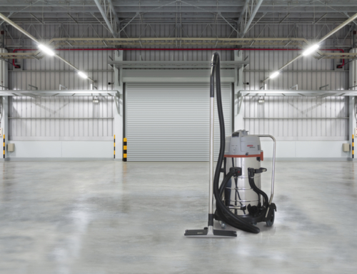 Nat- en droogzuiger KETOS N 56/2 E met twee zuigturbines, vermogen 2600 W, werkbreedte 450 mm