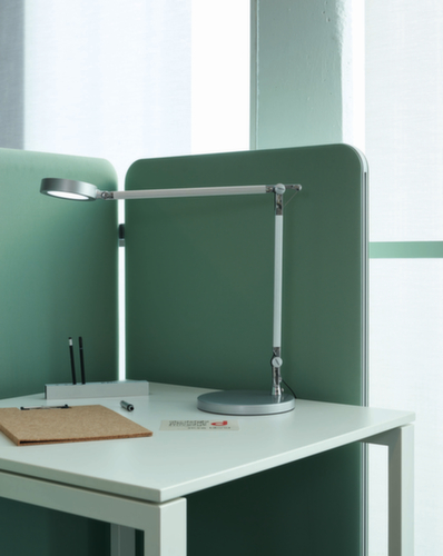 MAUL LED-bureaulamp MAULgrace colour vario met instelbare kleurtemperatuur, licht daglicht- tot warmwit, zilverkleurig