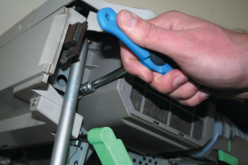 GEDORE 2093 U-3 T Ratel met kruisgreep 1/4" 140 mm