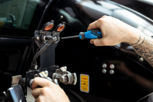 2160 PH 1 3C schroevendraaier