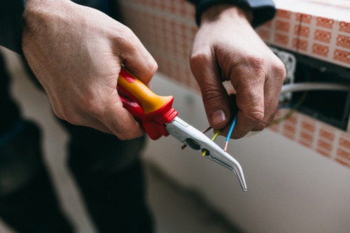 VDE 8132 AB-160 H VDE Platneus tang met mantelisolatie 160 mm