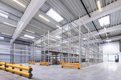 a.m.p.e.r.e. Aanrijdbeveiliging voor stelling Rack Mammut®, hoogte x lengte 600 x 1200 mm