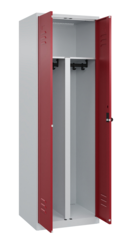 C+P Locker met zitbank Classic Plus voor scheiding van kleding, vakbreedte 300 mm