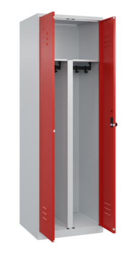 C+P Locker met zitbank Classic Plus voor scheiding van kleding, vakbreedte 300 mm