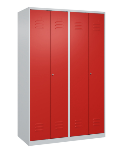 C+P Locker met zitbank Classic Plus voor scheiding van kleding, vakbreedte 300 mm