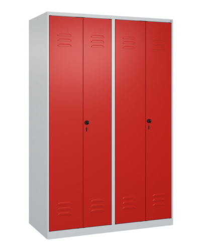 C+P Locker met zitbank Classic Plus voor scheiding van kleding, vakbreedte 300 mm