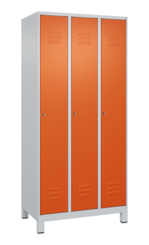 C+P Locker Classic Plus voor scheiding van kleding, vakbreedte 300 mm