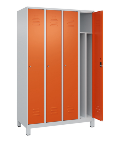 C+P Locker Classic Plus voor scheiding van kleding, vakbreedte 300 mm