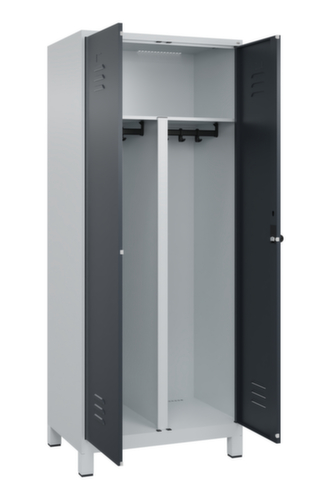 C+P Locker met zitbank Classic Plus voor scheiding van kleding, vakbreedte 400 mm