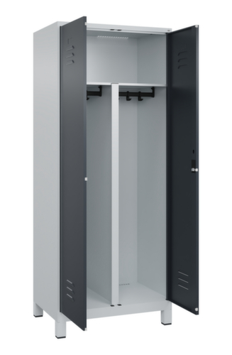 C+P Locker met zitbank Classic Plus voor scheiding van kleding, vakbreedte 400 mm