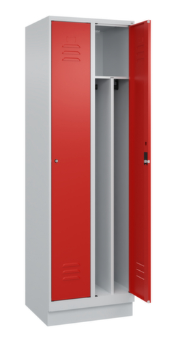 C+P Locker Classic Plus voor scheiding van kleding, vakbreedte 300 mm