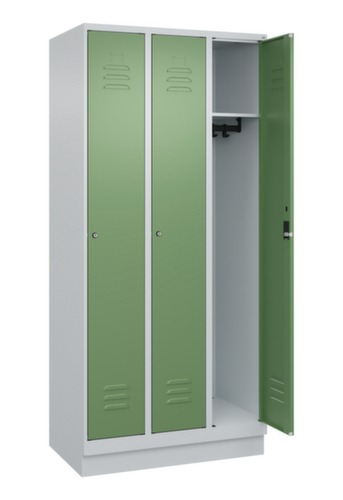 C+P locker Classic Plus met 3 vakken, vakbreedte 300 mm