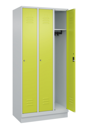 C+P locker Classic Plus met 3 vakken, vakbreedte 300 mm