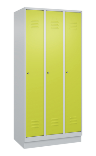 C+P locker Classic Plus met 3 vakken, vakbreedte 300 mm