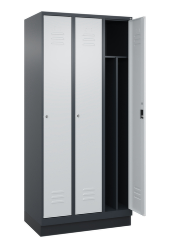 C+P Locker Classic Plus voor scheiding van kleding, vakbreedte 300 mm