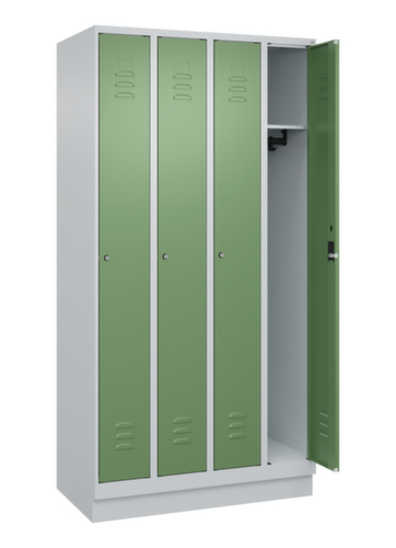 C+P locker Classic Plus met 4 vakken, vakbreedte 250 mm