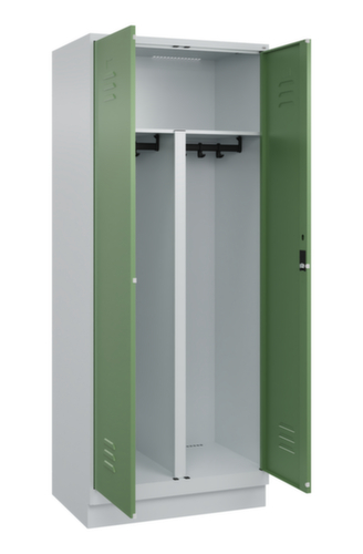 C+P Locker met zitbank Classic Plus voor scheiding van kleding, vakbreedte 400 mm
