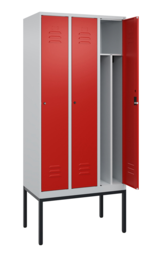 C+P Locker Classic Plus voor scheiding van kleding, vakbreedte 300 mm