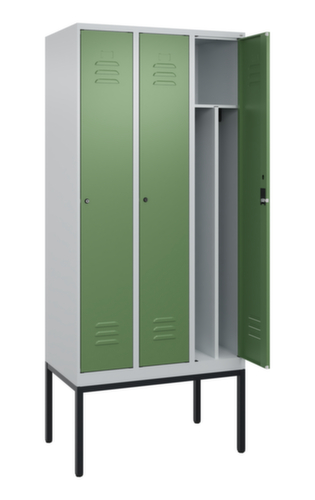 C+P Locker Classic Plus voor scheiding van kleding, vakbreedte 300 mm