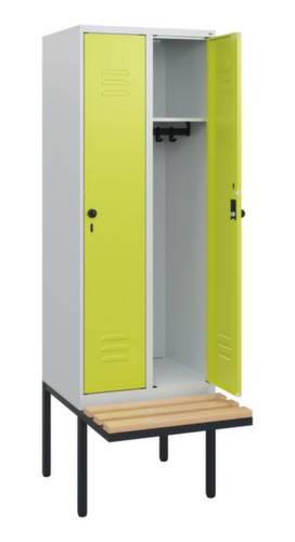 C+P locker Classic Plus met bank, vakbreedte 300 mm