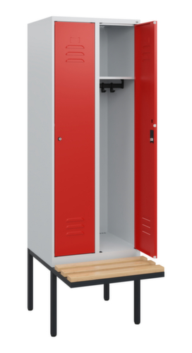 C+P locker Classic Plus met bank, vakbreedte 300 mm