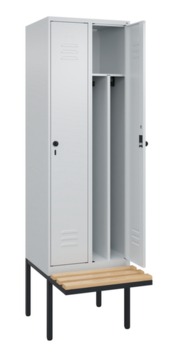 C+P Locker met zitbank Classic Plus voor scheiding van kleding, vakbreedte 300 mm