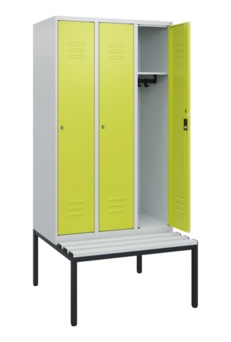 C+P locker Classic Plus met bank, vakbreedte 300 mm