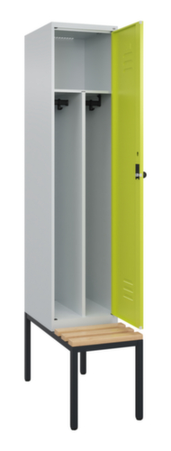 C+P Locker met zitbank Classic Plus voor scheiding van kleding, vakbreedte 400 mm