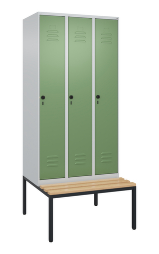 C+P locker Classic Plus met bank, vakbreedte 300 mm