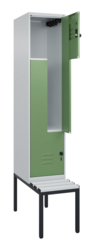 C+P Z-locker Classic Plus met ondergebouwde bank, vakbreedte 400 mm