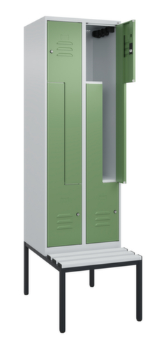 C+P Z-locker Classic Plus met ondergebouwde bank, vakbreedte 300 mm