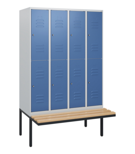 C+P dubbeldekse locker Classic Plus met bank, vakbreedte 300 mm