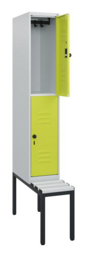 C+P dubbeldekse locker Classic Plus met bank, vakbreedte 300 mm