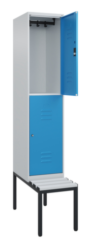 C+P dubbeldekse locker Classic Plus met bank, vakbreedte 400 mm