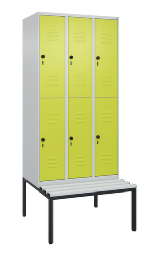 C+P dubbeldekse locker Classic Plus met bank, vakbreedte 300 mm