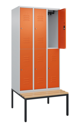C+P dubbeldekse locker Classic Plus met bank, vakbreedte 300 mm