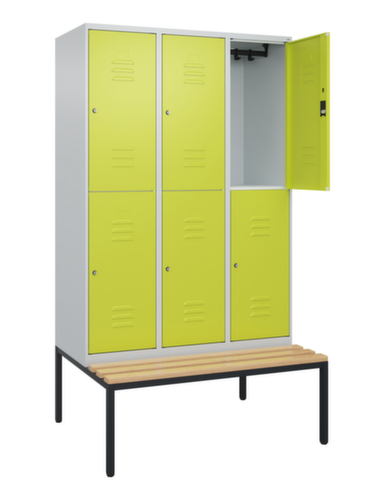 C+P dubbeldekse locker Classic Plus met bank, vakbreedte 400 mm