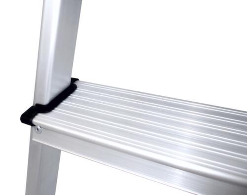 UDOBÄR Aluminium trapladder met bak, 3 treden met profiel