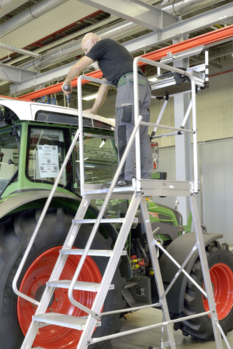 Hymer Verrijdbare bordestrap 6888