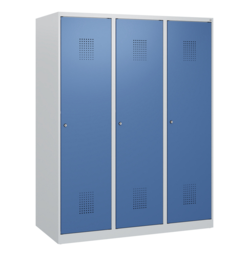 C+P Schoollocker Evolo PLUS staand op de vloer