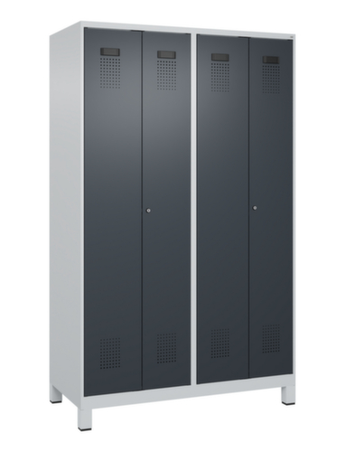 C+P locker voor scheiding van kleding Evolo PLUS met dubbele vakken, vakbreedte 300 mm