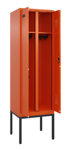 C+P locker voor scheiding van kleding Evolo PLUS met dubbele vakken, vakbreedte 300 mm