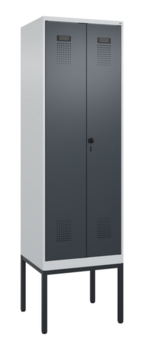 C+P Locker met zitbank Evolo PLUS voor scheiding van kleding, vakbreedte 300 mm