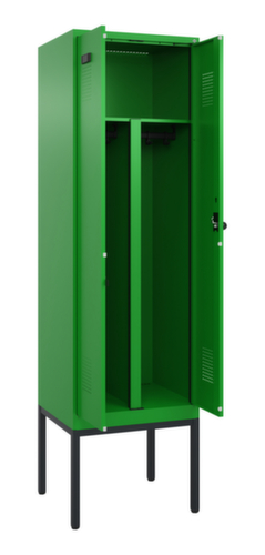 C+P Locker met zitbank Evolo PLUS voor scheiding van kleding, vakbreedte 300 mm