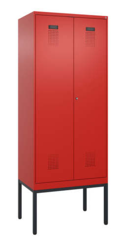 C+P Locker met zitbank Evolo PLUS voor scheiding van kleding, vakbreedte 400 mm