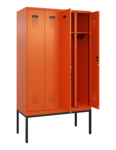 C+P locker voor scheiding van kleding Evolo PLUS met dubbele vakken, vakbreedte 300 mm