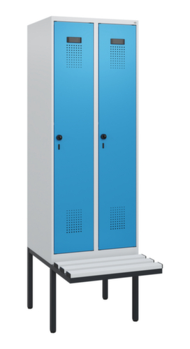 C+P locker Evolo PLUS met zwevende bank, vakbreedte 300 mm