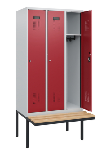 C+P locker Evolo PLUS met zwevende bank, vakbreedte 300 mm